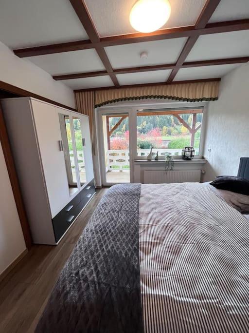 Modern Und Rustikal Mit Kamin Ferienwohnung Kohlert Bad Berleburg Bagian luar foto