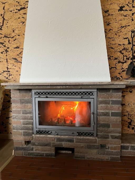 Modern Und Rustikal Mit Kamin Ferienwohnung Kohlert Bad Berleburg Bagian luar foto